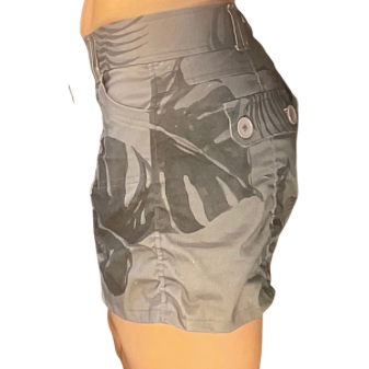 Jenny Shorts in Gray Vines