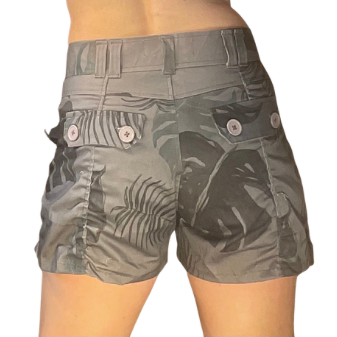 Jenny Shorts in Gray Vines