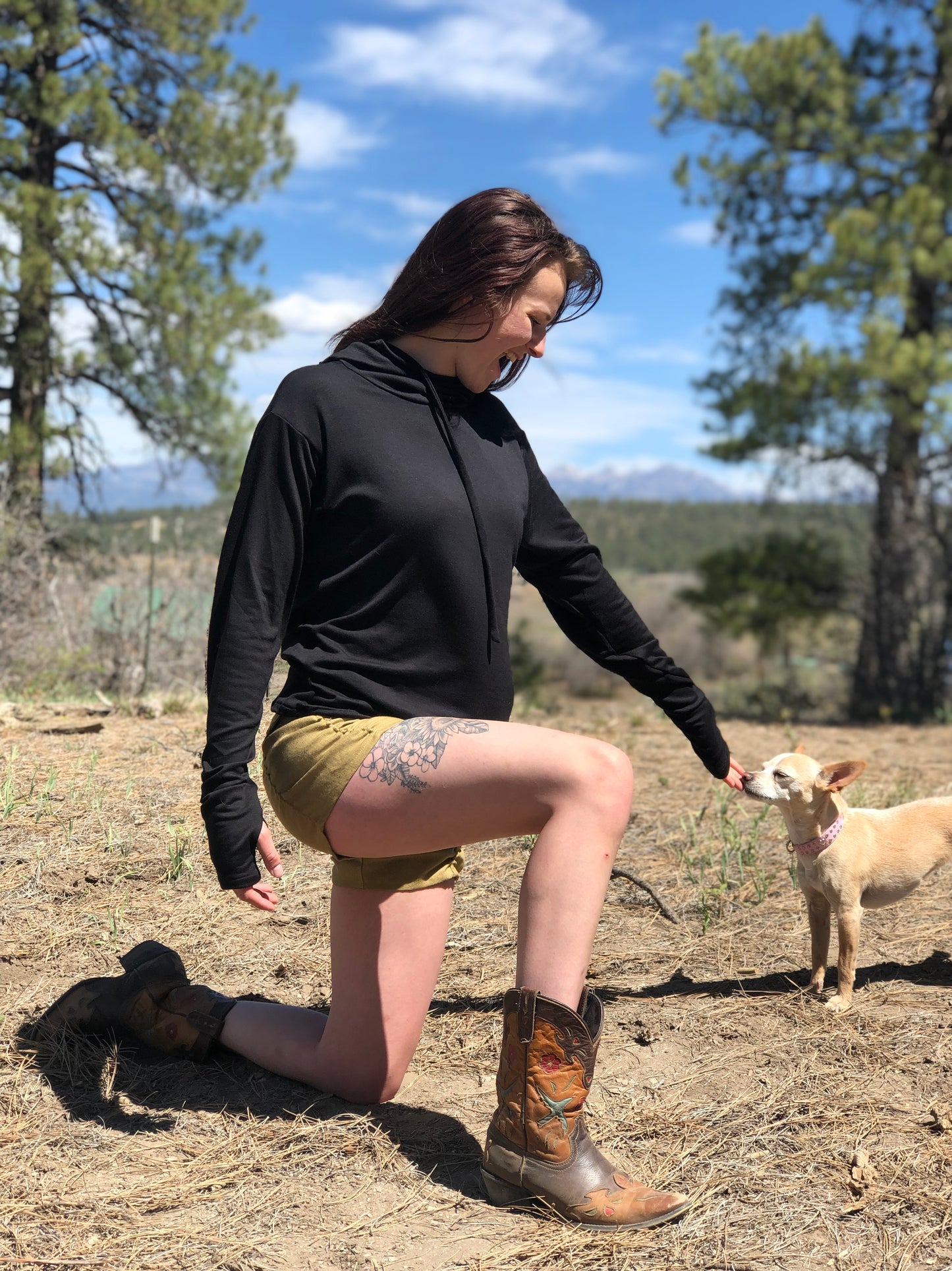 Bamboo Desert Dweller Hoodie Top in Black
