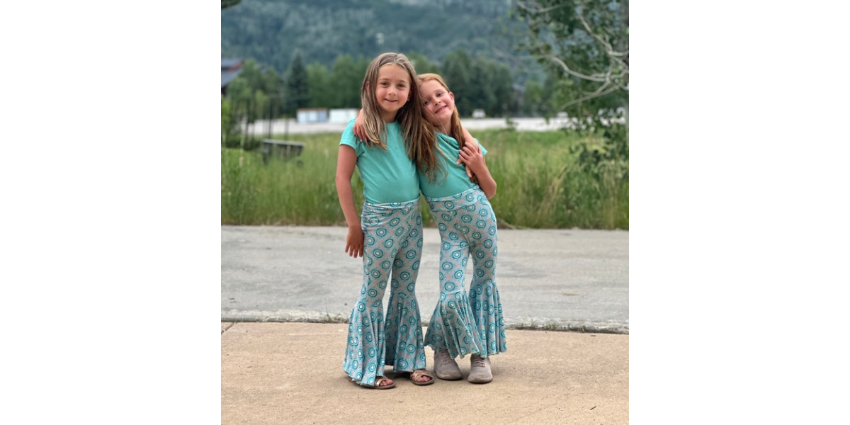 Daisy Bell Pants in Aqua Mandala
