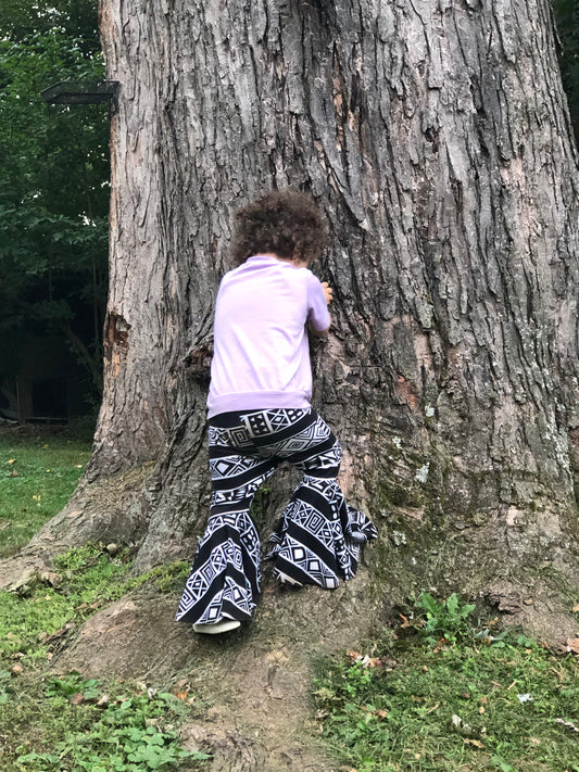 Li’l Daisy Bell Pants in Wild Aztec