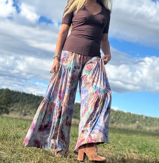 Elizabeth Top in Forest Moss