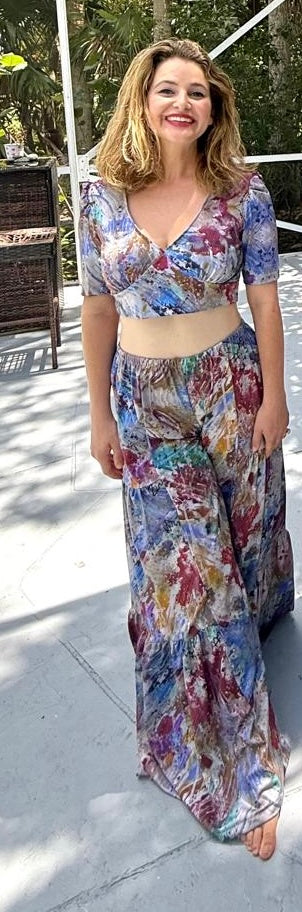 Sandy Pants in Essence