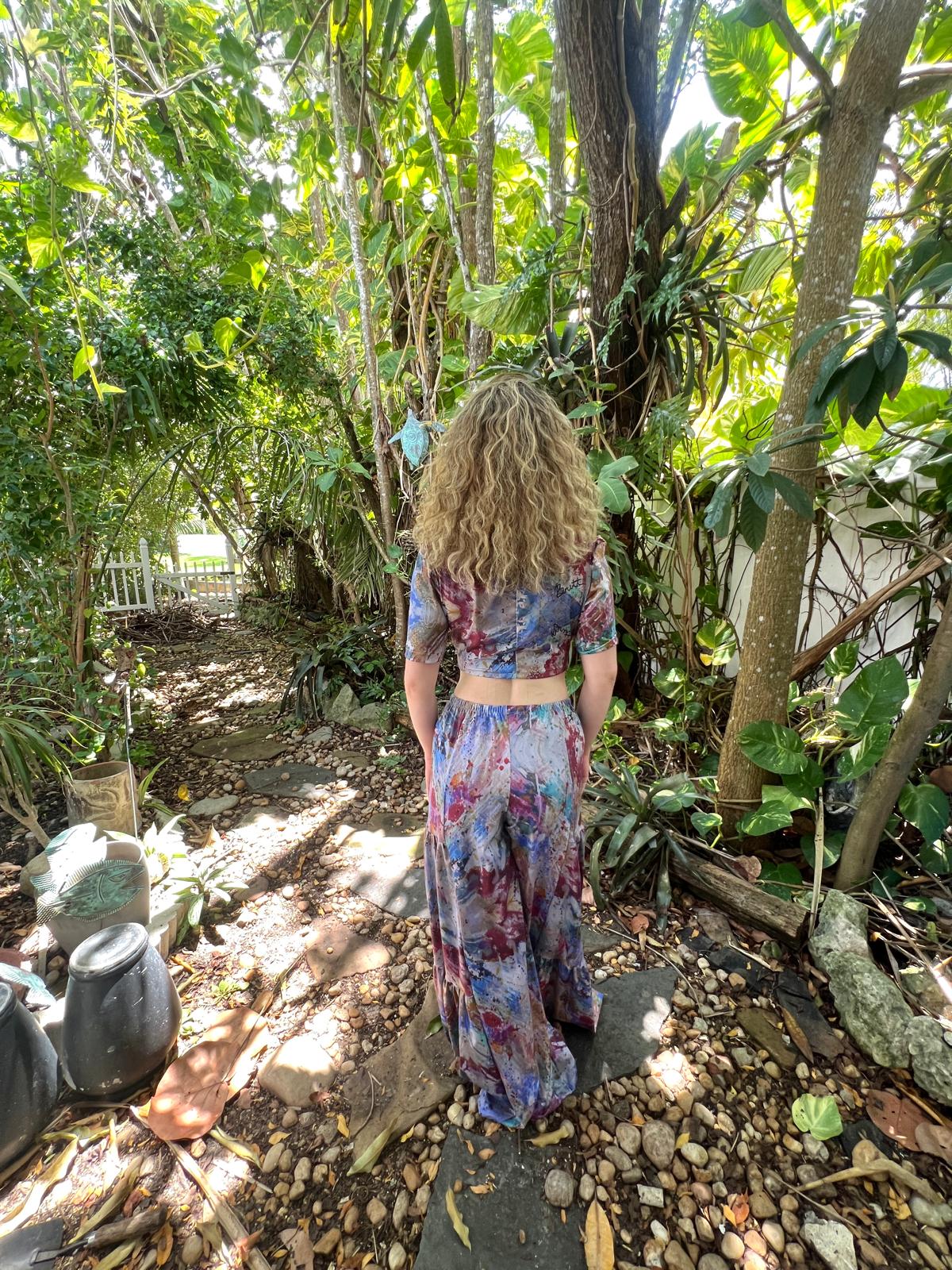 Sandy Pants in Essence and Betsy Top in Essence